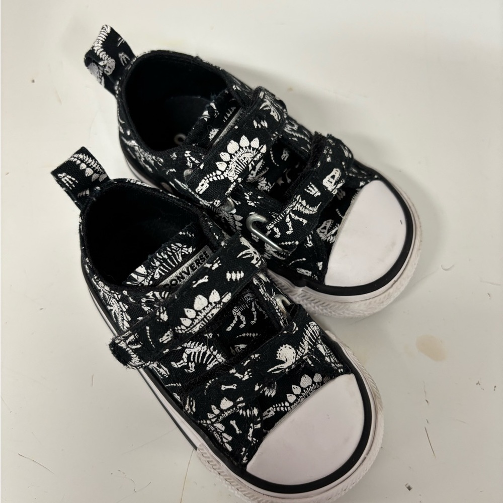 Converse Toddler Dino